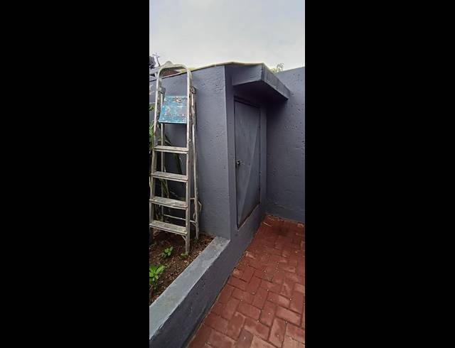 2 BEDROOM HOUSE FOR SALE IN RIVERSIDE VIEW EXT 35